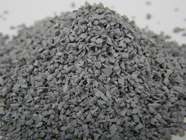 Loose gray EPDM granules