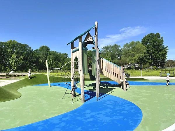 Amusement facilities in the park